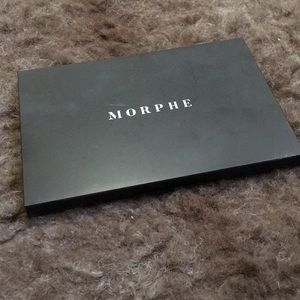 Brand new Morphe Palette “Day Slayer 15D”